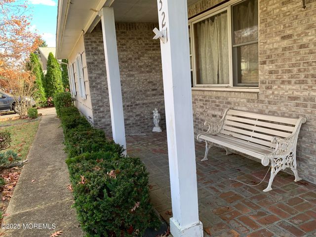321 Marc Drive, Toms River, NJ 08753