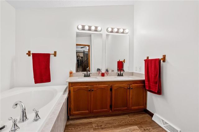 38298 Hwy 210 Highway, Richmond, MO 64085
