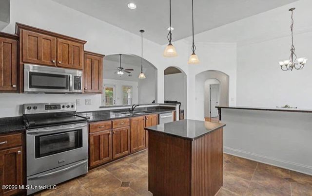 3777 Marcia Louise Drive, Southaven, MS 38672