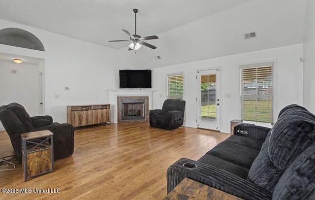 3777 Marcia Louise Drive, Southaven, MS 38672