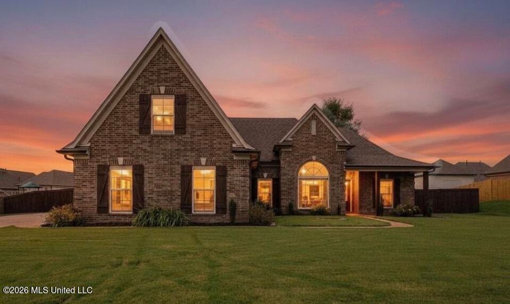 3777 Marcia Louise Drive, Southaven, MS 38672