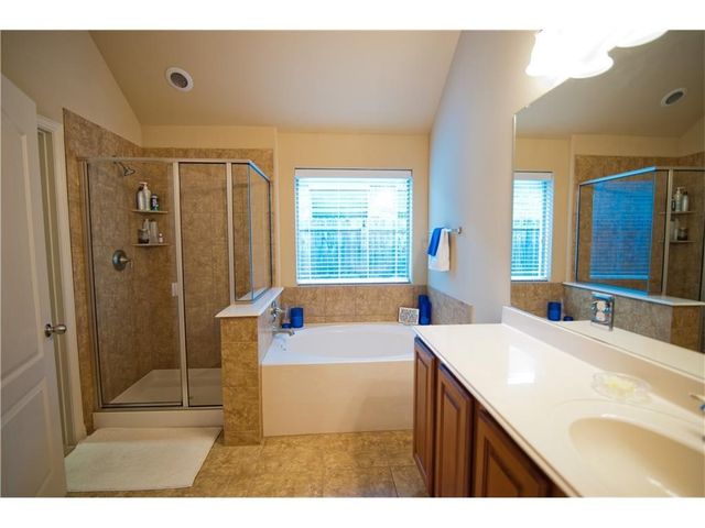 3340 Lone Tree Lane, Fort Worth, TX 76244