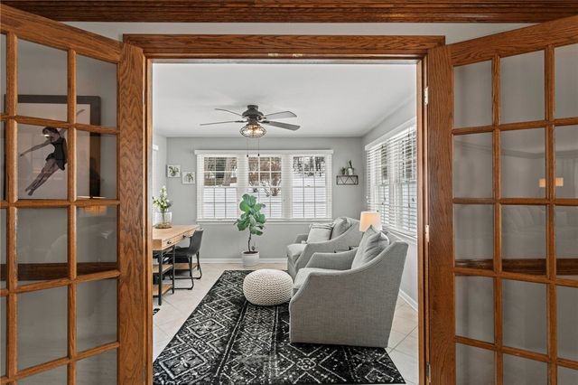 4935 Field Acres Dr, Hampton, PA 15044