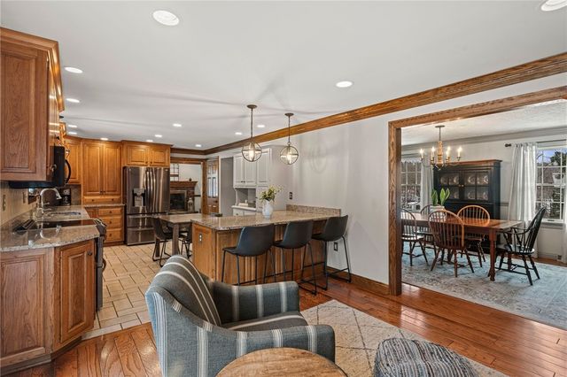 4935 Field Acres Dr, Hampton, PA 15044