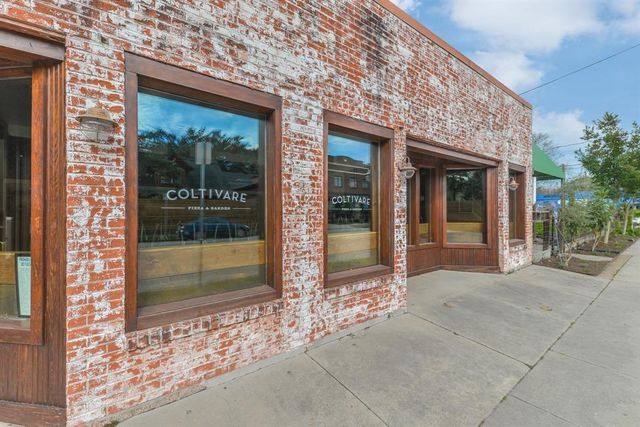 550 Oxford Street, Houston, TX 77007