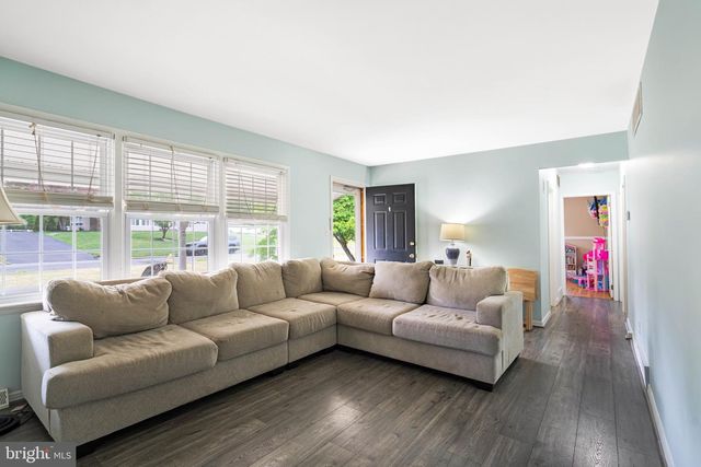 20 WILDWOOD AVE, Millville, NJ 08332