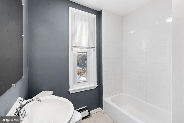 4668 MULBERRY ST, Philadelphia, PA 19124