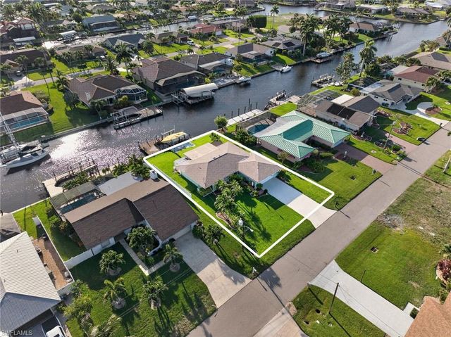 3336 SE 19th AVE, Cape Coral, FL 33904