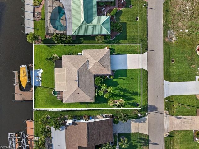 3336 SE 19th AVE, Cape Coral, FL 33904