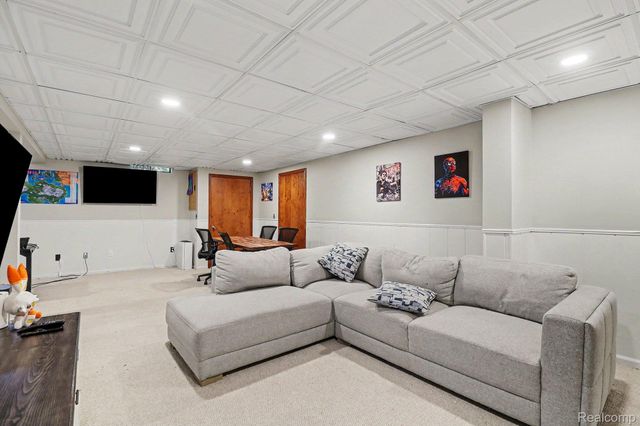 20145 Woodbend Drive, Northville Township, MI 48167