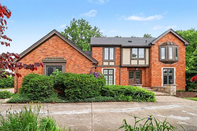 20145 Woodbend Drive, Northville Township, MI 48167
