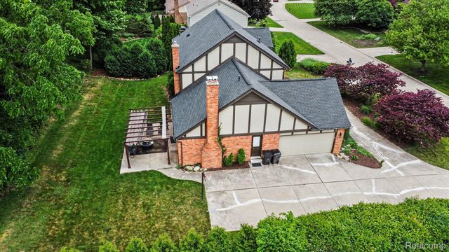 20145 Woodbend Drive, Northville Township, MI 48167