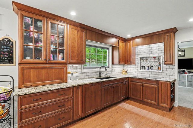 20145 Woodbend Drive, Northville Township, MI 48167