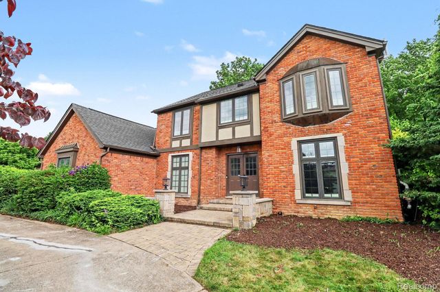 20145 Woodbend Drive, Northville Township, MI 48167