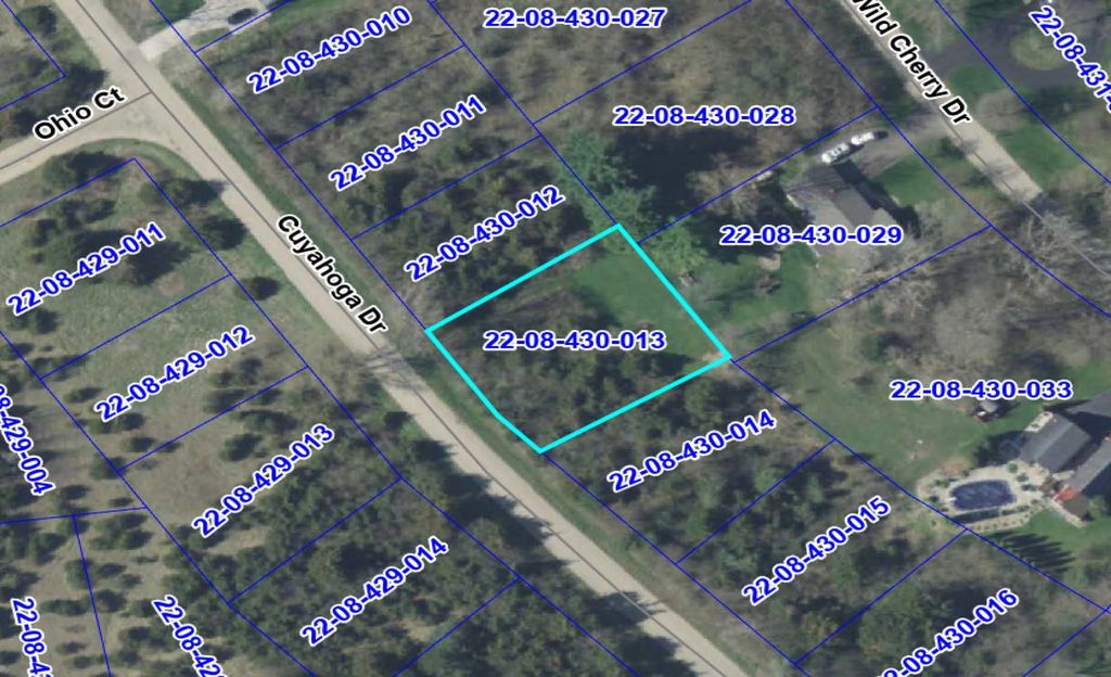 212 Cuyahoga Drive, Dixon, IL 61021