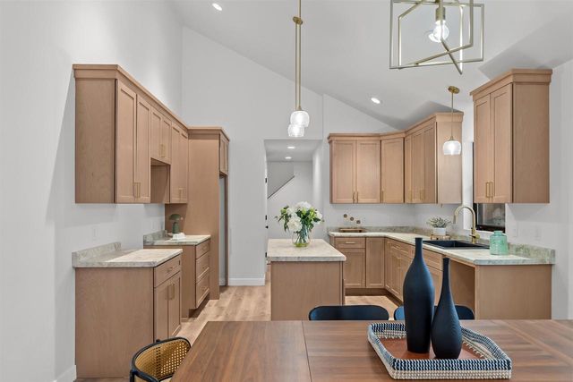 2849 RUSCHFIELD DRIVE, Oshkosh, WI 54904