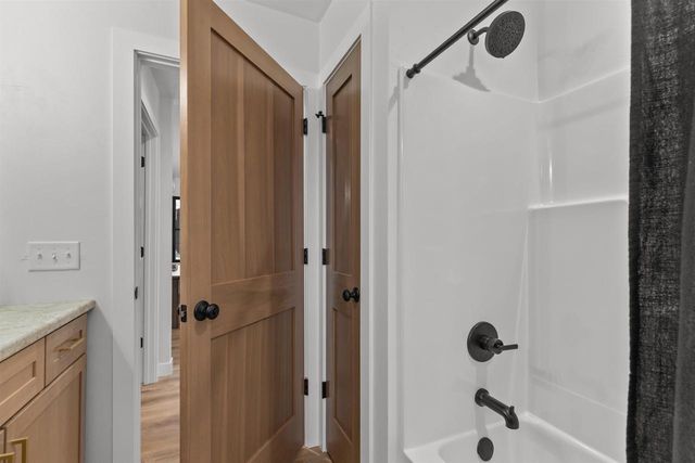 2849 RUSCHFIELD DRIVE, Oshkosh, WI 54904