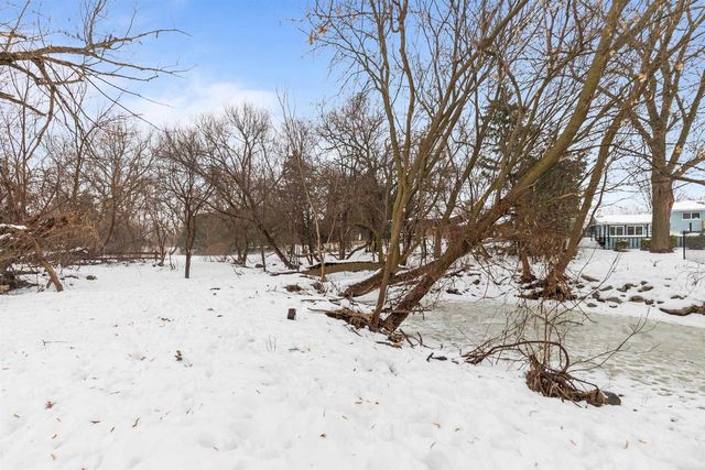 2849 RUSCHFIELD DRIVE, Oshkosh, WI 54904