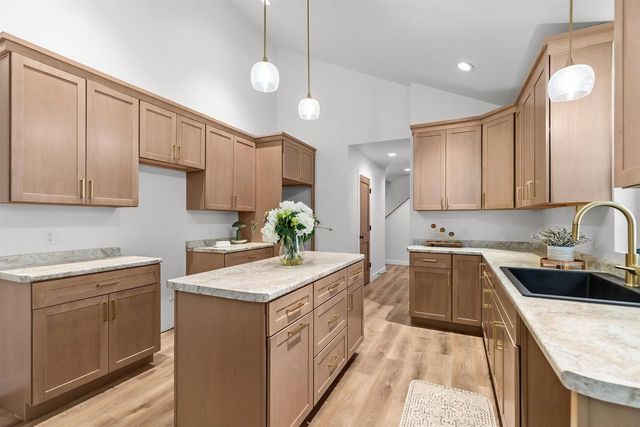 2849 RUSCHFIELD DRIVE, Oshkosh, WI 54904