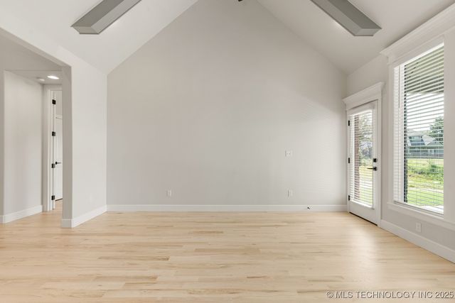 2513 W Twin Oaks Street, Broken Arrow, OK 74012