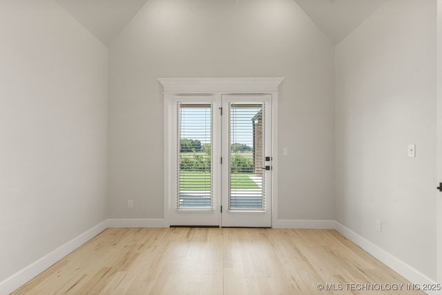 2513 W Twin Oaks Street, Broken Arrow, OK 74012