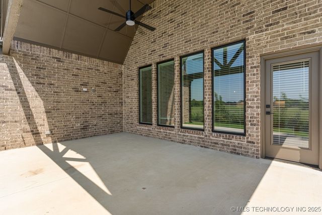 2513 W Twin Oaks Street, Broken Arrow, OK 74012