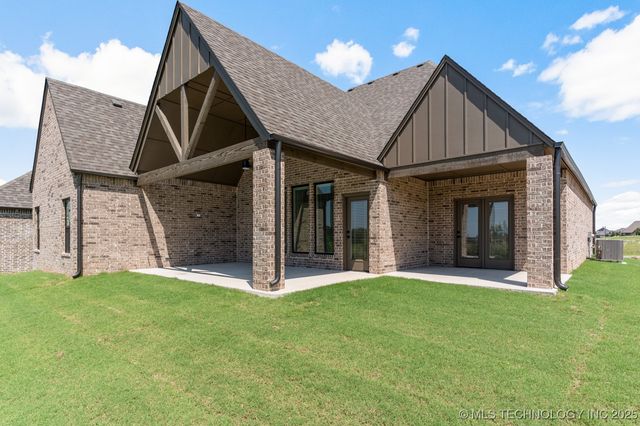 2513 W Twin Oaks Street, Broken Arrow, OK 74012