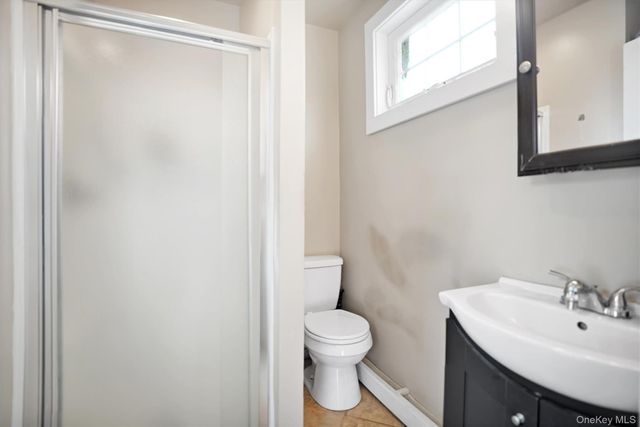 14 Halsey Avenue, East Quogue, NY 11942