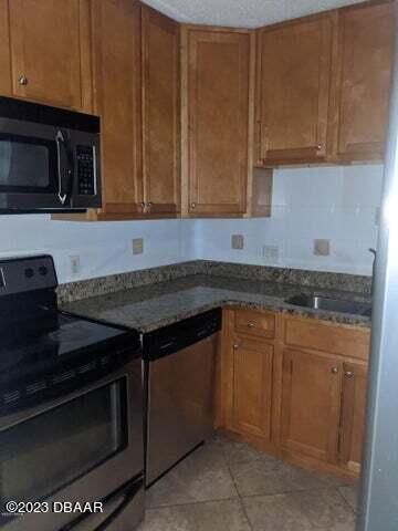 102 S Peninsula Dr Apt 105, Daytona Beach, FL 32118