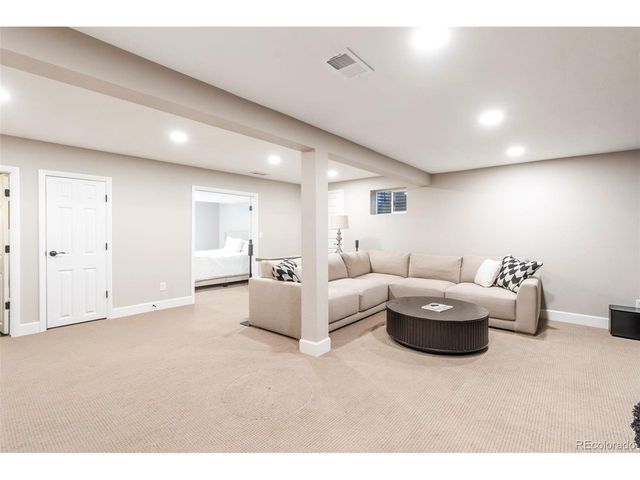 7359 Rochester Ct, Castle Pines, CO 80108