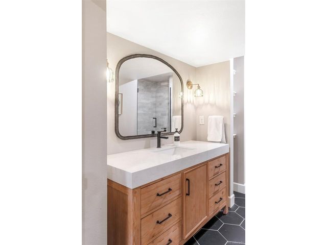 7359 Rochester Ct, Castle Pines, CO 80108