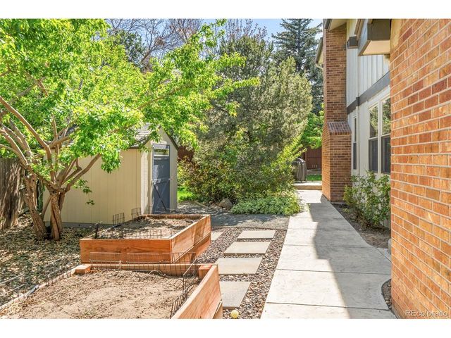 7359 Rochester Ct, Castle Pines, CO 80108