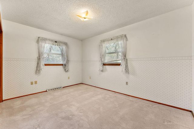 318 N Ohio Street, Hobart, IN 46342