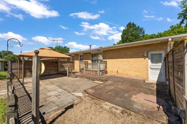 318 N Ohio Street, Hobart, IN 46342