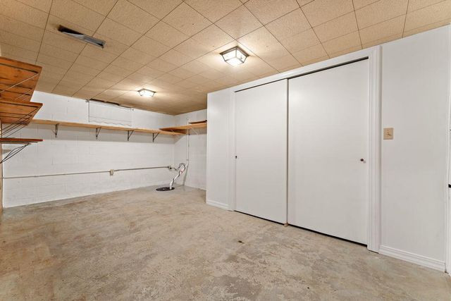 318 N Ohio Street, Hobart, IN 46342