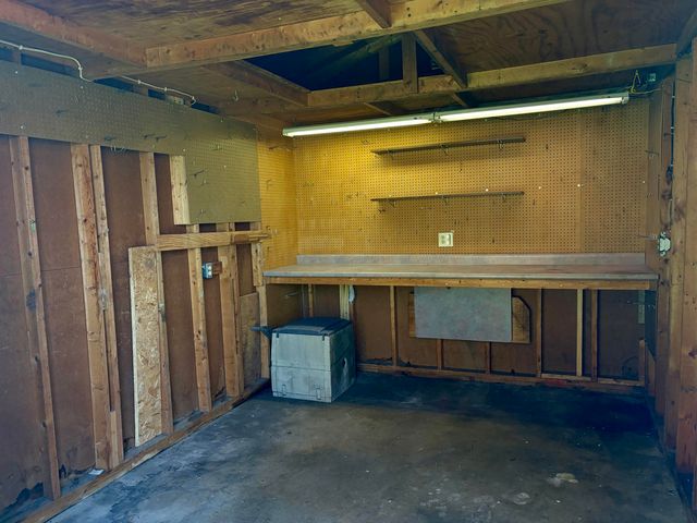 318 N Ohio Street, Hobart, IN 46342