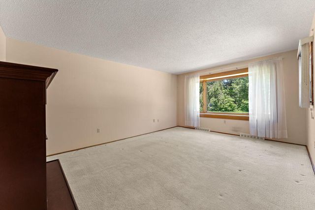 318 N Ohio Street, Hobart, IN 46342