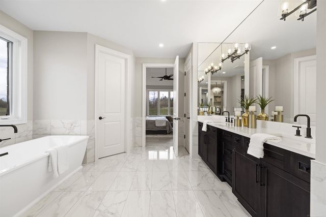 67770 Overlook Trail Drive, Washington Twp, MI 48095