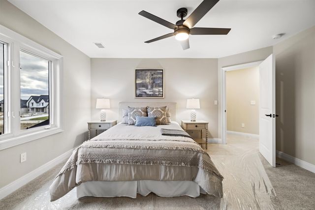 67770 Overlook Trail Drive, Washington Twp, MI 48095