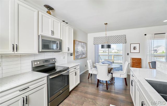 205 Charlestowne Place Drive, St Charles, MO 63301