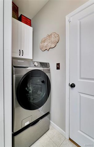 205 Charlestowne Place Drive, St Charles, MO 63301