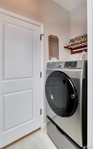 205 Charlestowne Place Drive, St Charles, MO 63301