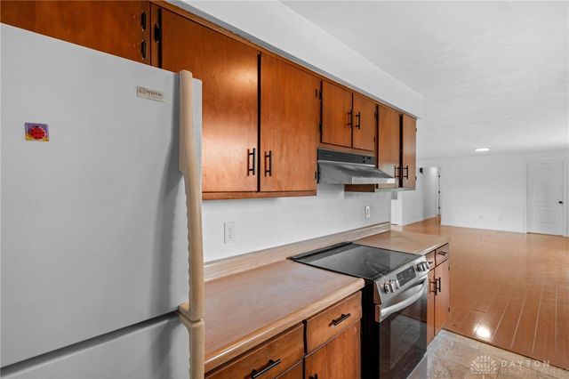 617 Bradfield Drive, Trotwood, OH 45426