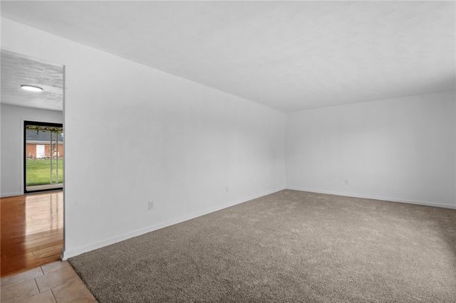 617 Bradfield Drive, Trotwood, OH 45426