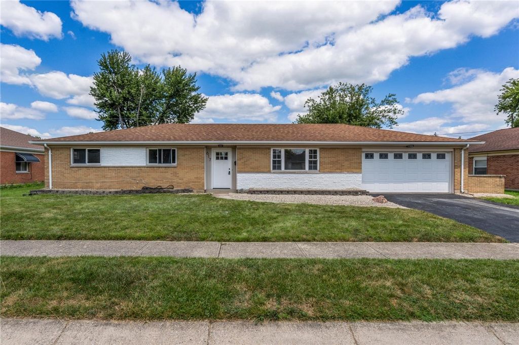 617 Bradfield Drive, Trotwood, OH 45426