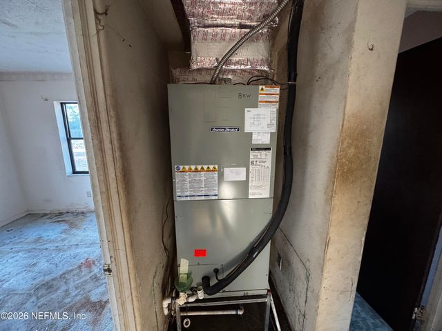 1607 RIVER BLUFF Road N, Jacksonville, FL 32211