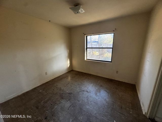 1607 RIVER BLUFF Road N, Jacksonville, FL 32211