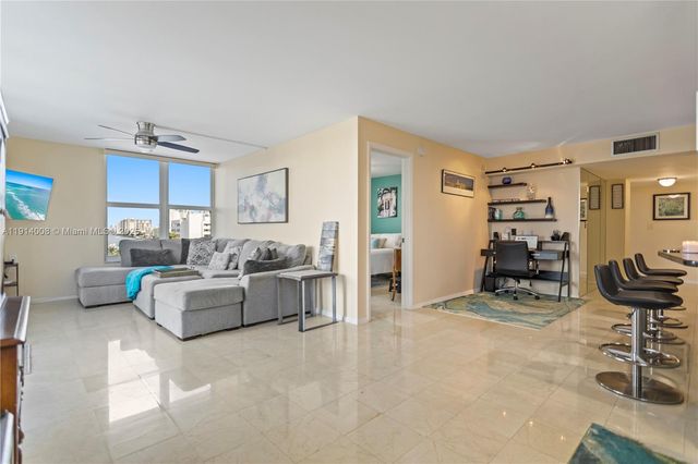 3800 S Ocean Dr 505, Hollywood, FL 33019