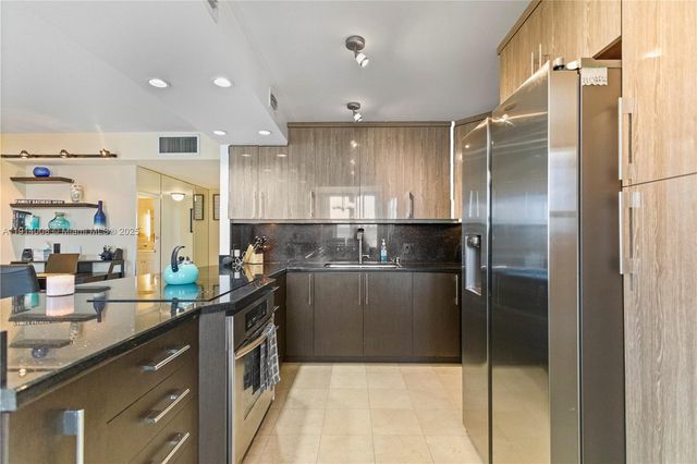 3800 S Ocean Dr 505, Hollywood, FL 33019