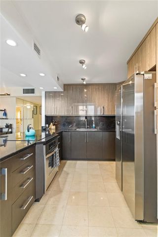 3800 S Ocean Dr 505, Hollywood, FL 33019